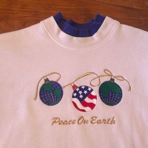 Vintage embroidered white crewneck Christmas holiday sweater
